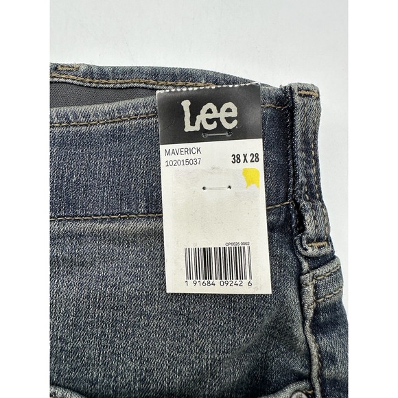 Lee Men's Extreme Motion Straight Fit Tapered Leg Jeans 38 X 28 - Picture 2 of 5